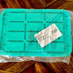 Pampered Chef Snack Bar Maker